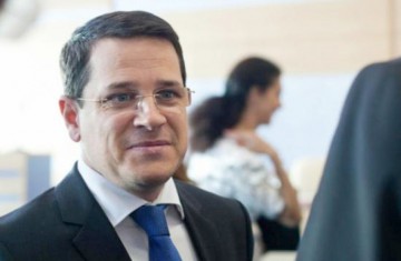 Noul şef al SRI, Eduard Hellvig a depus jurământul